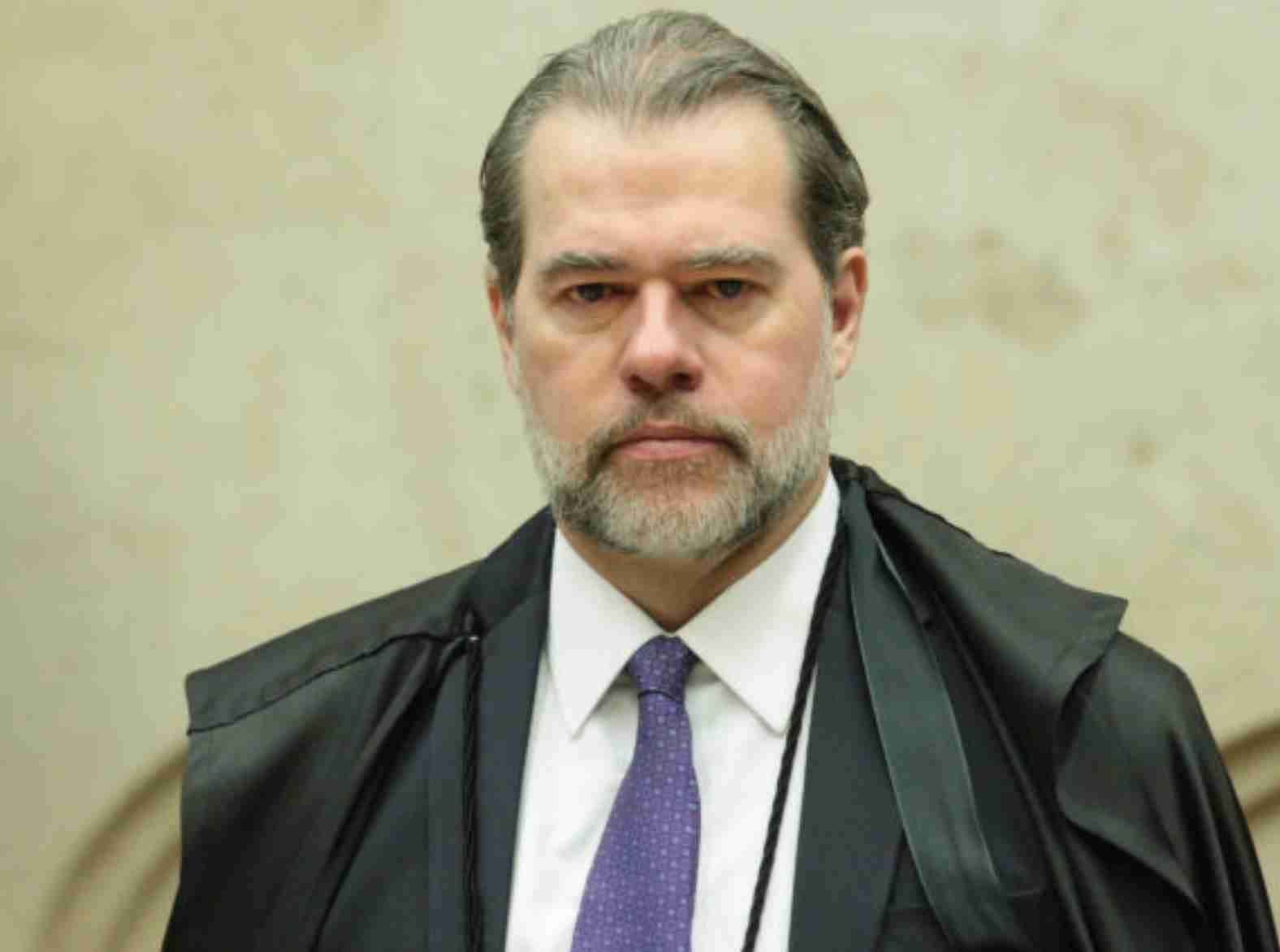 Decisão de Toffoli a favor da J&F causa grandes prejuízos financeiros a Caixa, BNDES, Funcef e União