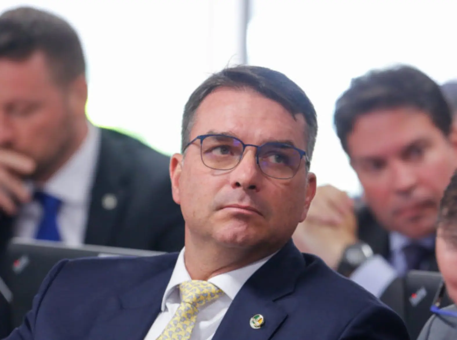 Flávio rebate crítica de Huck à “ingerência política” na Vale: “Fez o L”