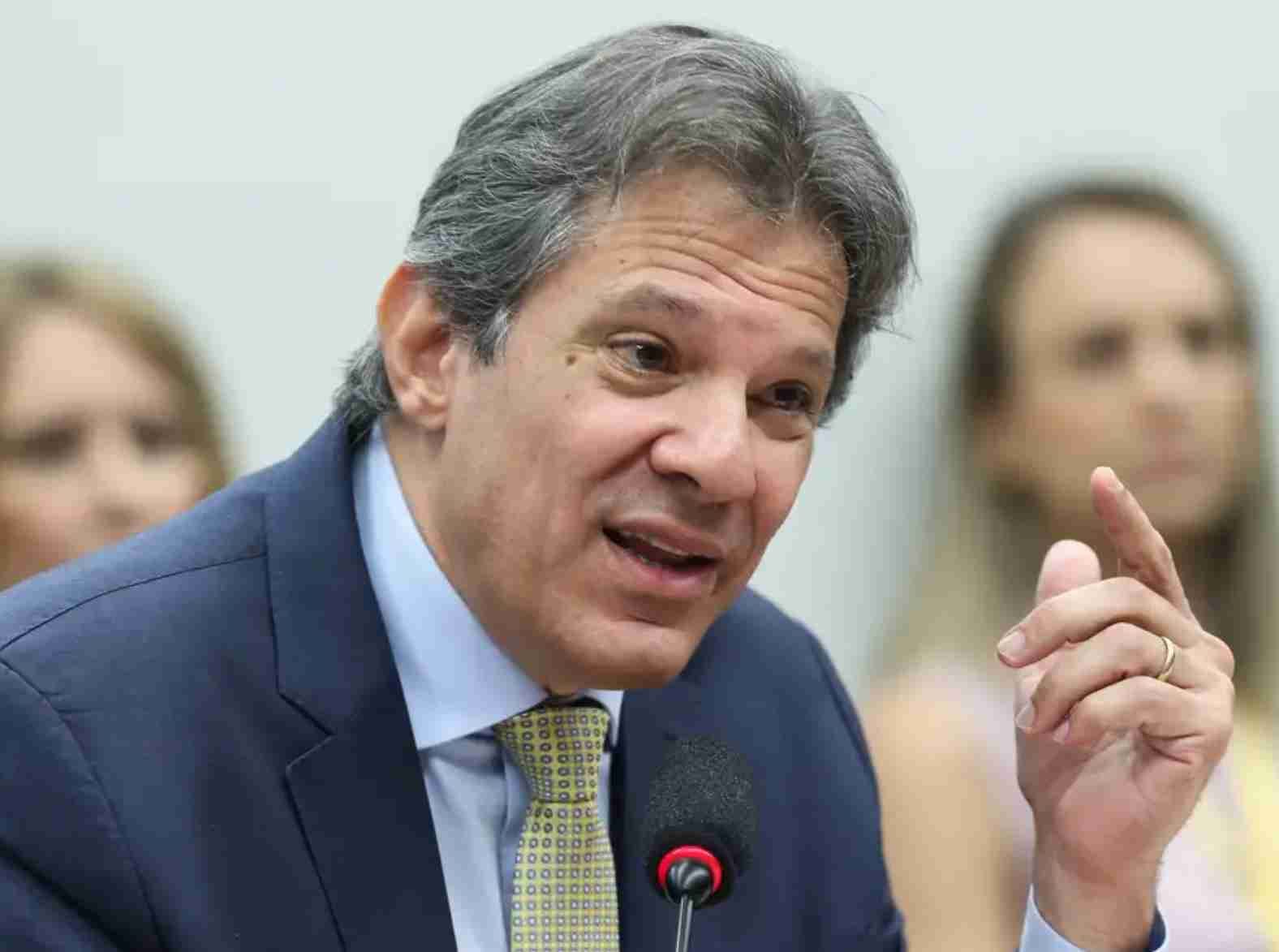 Medida provisória de Haddad sobre desoneração fiscal enfrenta forte oposição no congresso