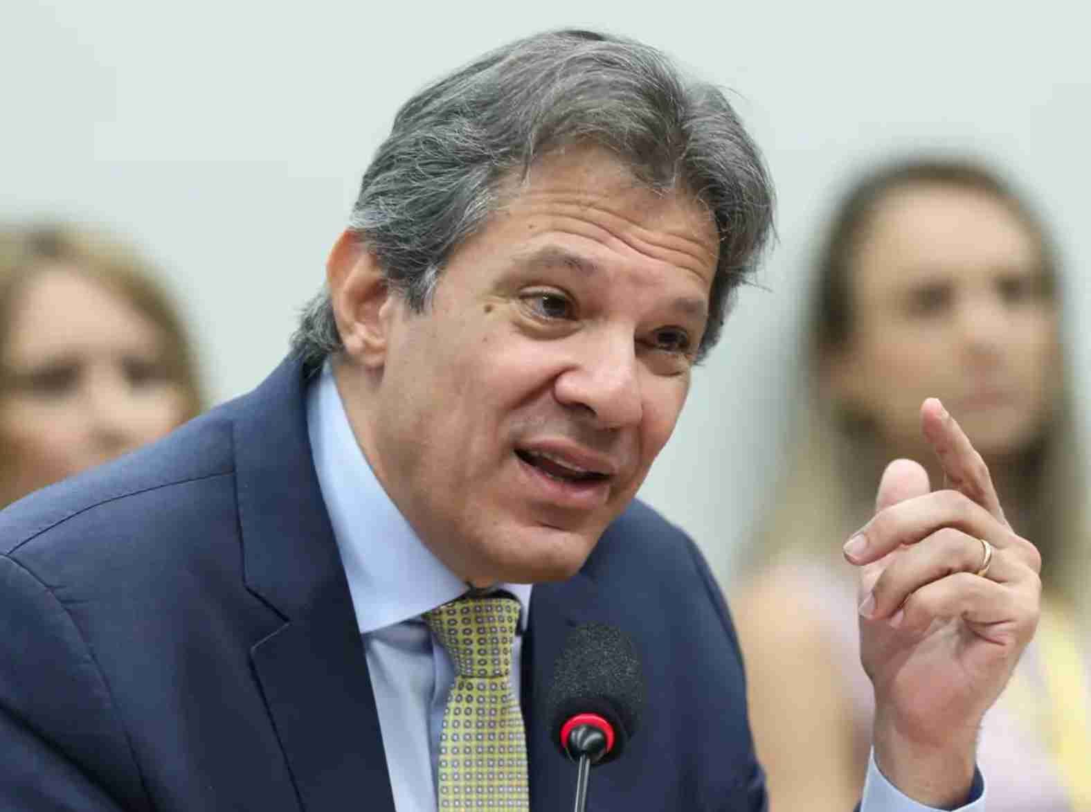 Coordenadores aderem à greve da Receita e ameaçam ‘déficit zero’ de Haddad