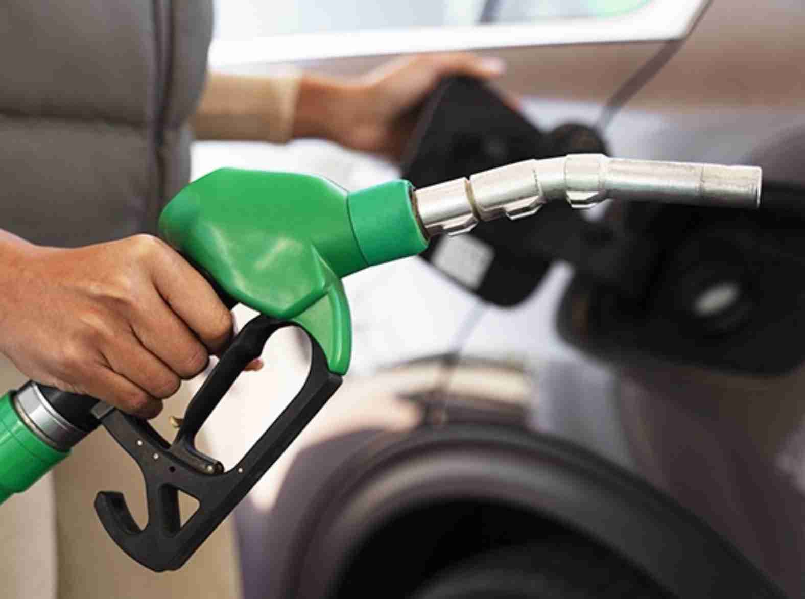 Mercado de etanol em transição: Desafios e estratégias no setor de biocombustíveis