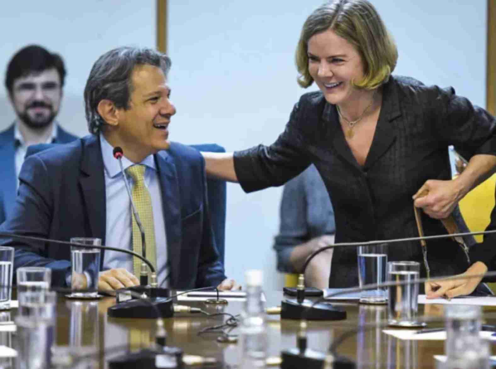 Desavenças e estratégias: A crise interna no PT e o destino incerto de Haddad