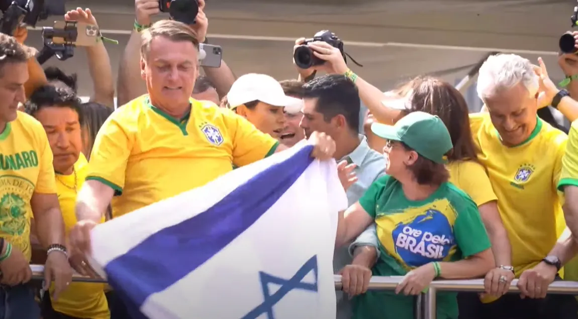 Bolsonaro é retratado como o maior líder político pela imprensa internacional após ato na Av. Paulista