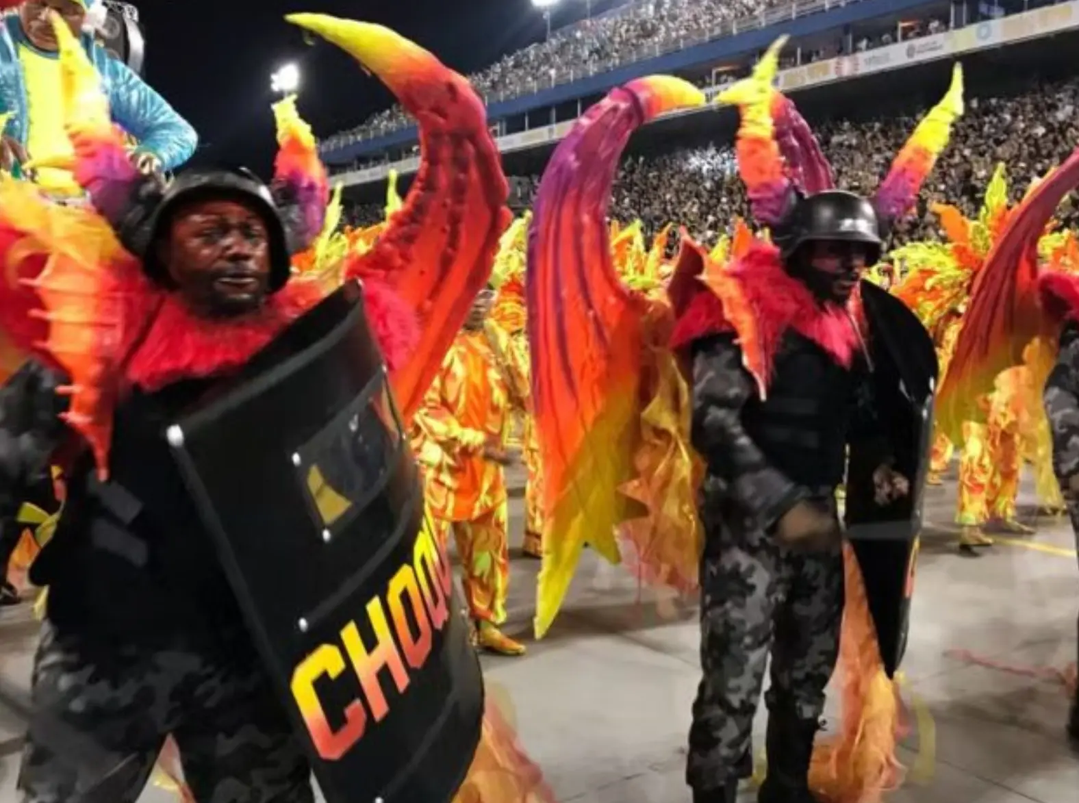 Sindpesp classifica como "vil e covarde" desfile da escola de samba VAI-VAI “demonizando policiais”