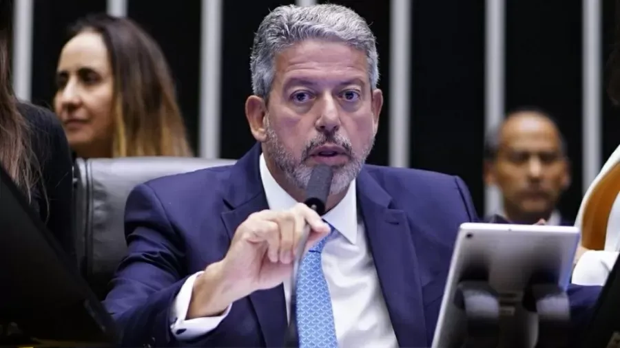 Lira diz que não vai acelerar processo contra Brazão: 'Caso é sensível'