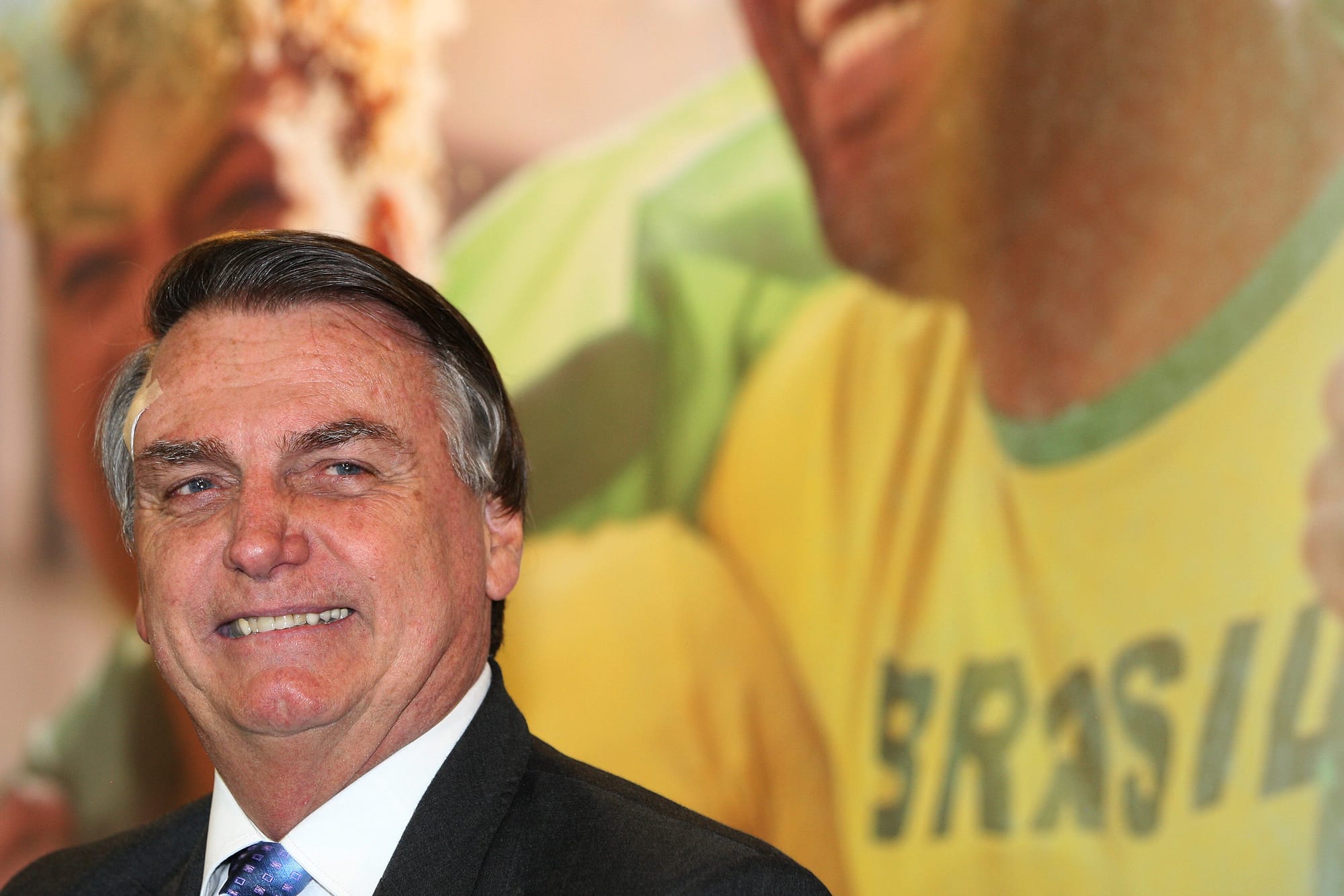 Bolsonaro processa União por fake news de Lula