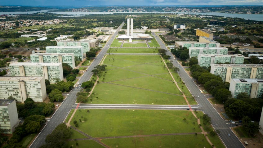 Em impasse com o governo, 3 categorias devem entrar em greve em abril