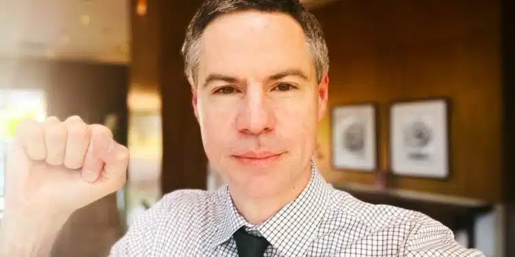 AGU pede ao STF abertura de investigação contra o jornalista norte-americano Michael Shellenberger por divulgar o “Twitter Files Brazil”