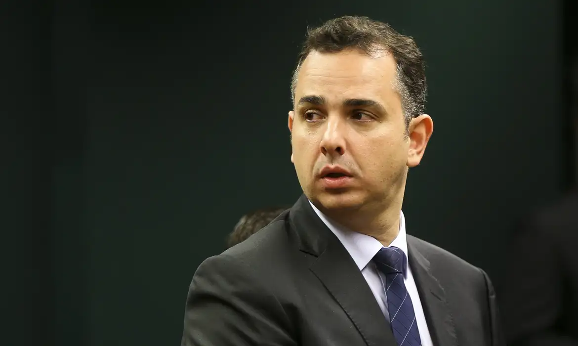 Pacheco sugere novo orçamento de guerra para reconstrução do RS