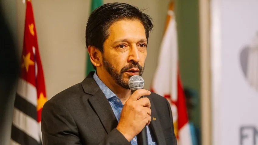 Eleitor não vai votar para 'professor de coach', diz Nunes sobre Marçal