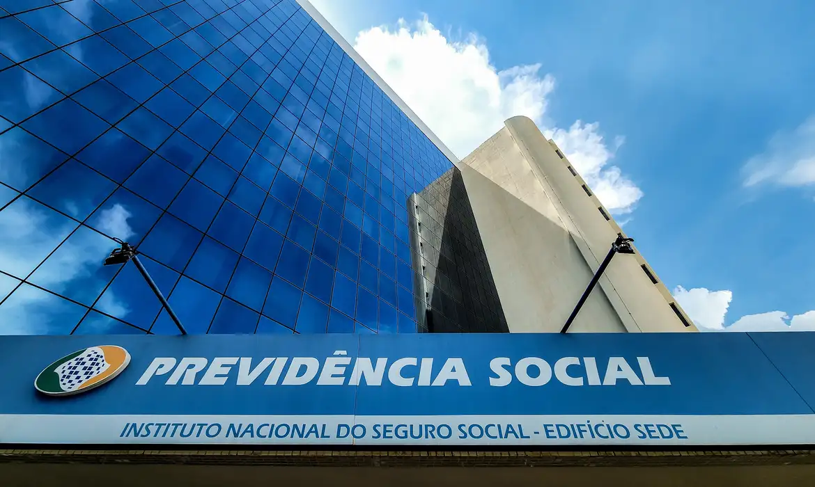 Rombo bilionário implode bastidores do INSS