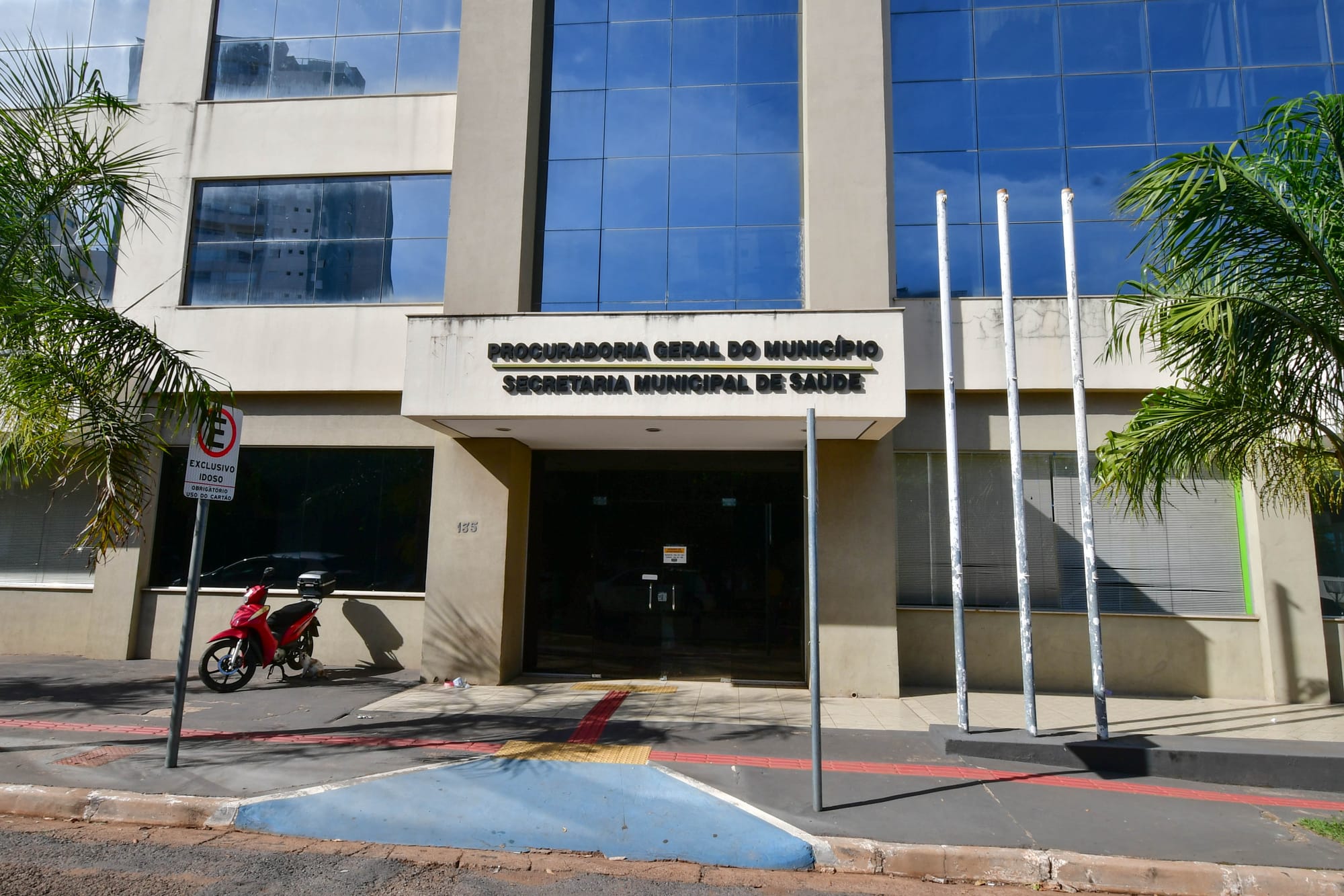 Prefeitura de Cuiabá reforça atendimento infantil com novas contratações