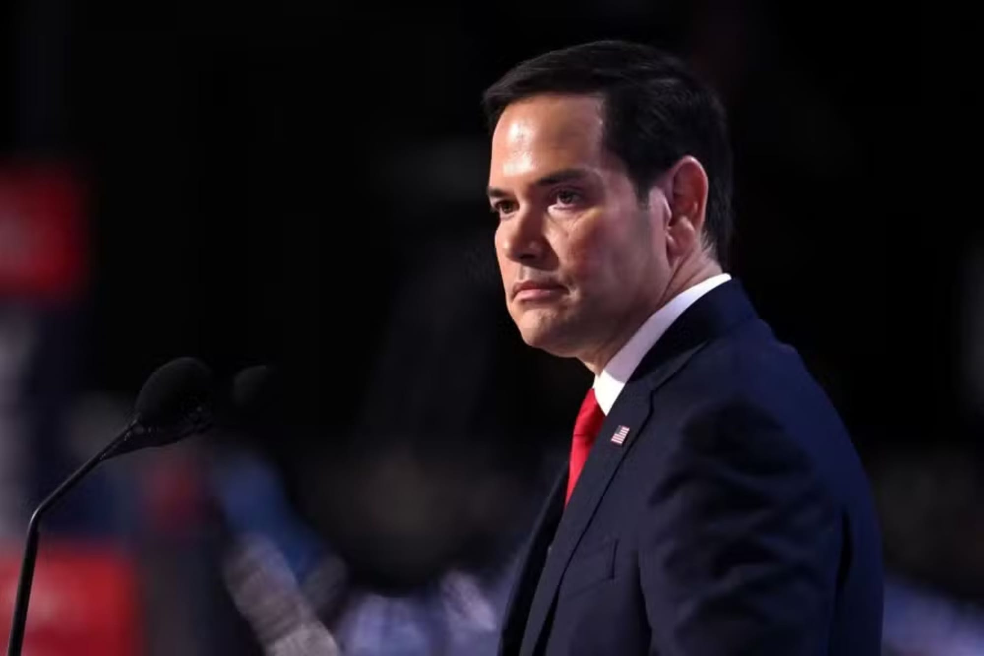 Rubio propõe suspensão de vistos a britânicos que censurarem americanos