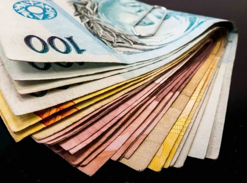Dívida pública ultrapassa R$ 7,6 trilhões e pressiona contas do governo