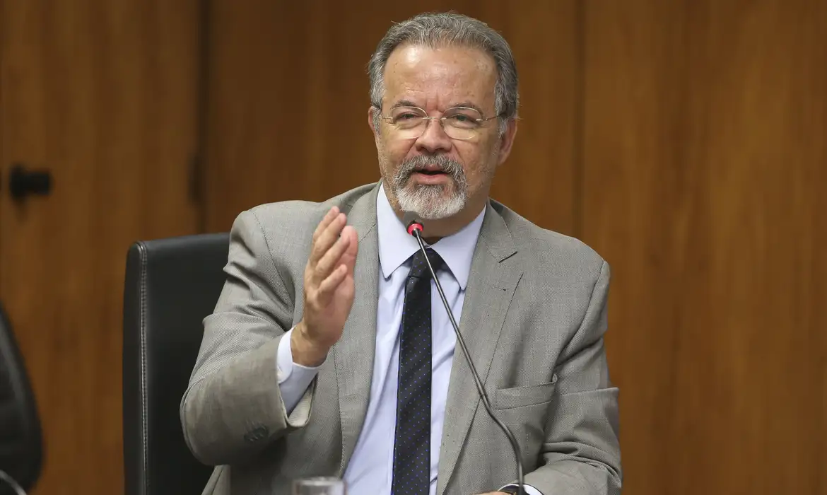 Raul Jungmann exalta Judiciário em meio a críticas públicas