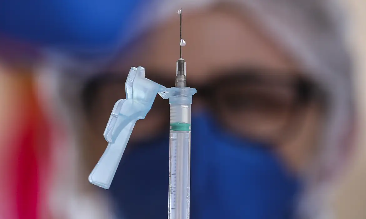 Estudo expõe aumento de mortes após vacina da Pfizer