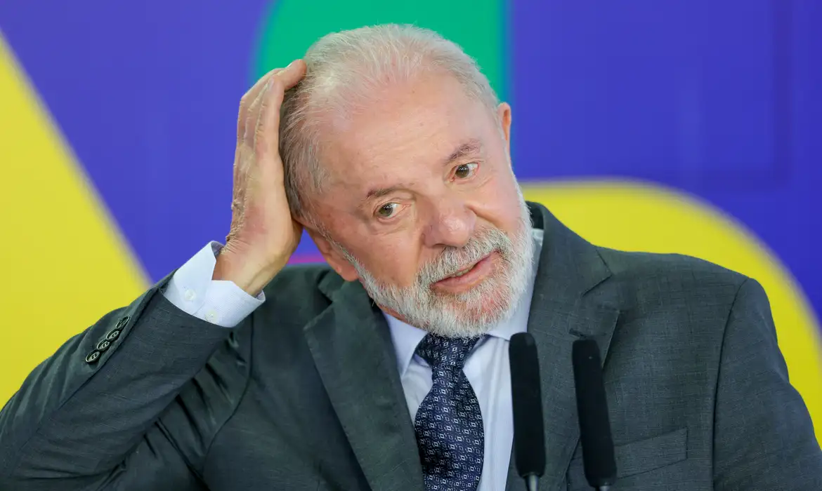 Desaprovação a Lula atinge 57% e revela crise de autoridade