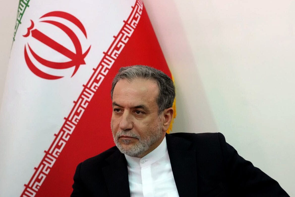 Ministro iraniano reconhece danos nas instalações nucleares após ataques dos EUA e Israel