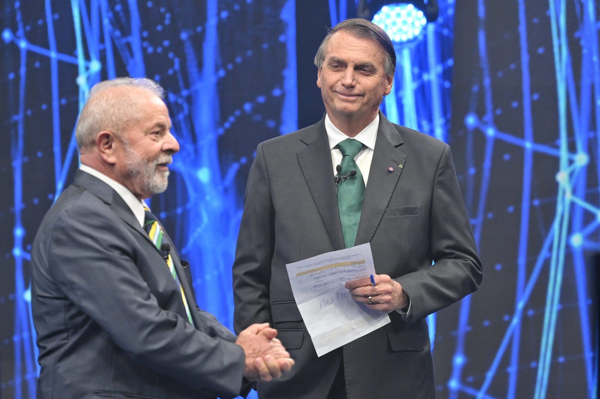 Bolsonaro mantém vantagem sobre Lula para 2026, aponta Paraná Pesquisas